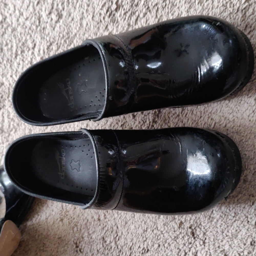 Danko clogs